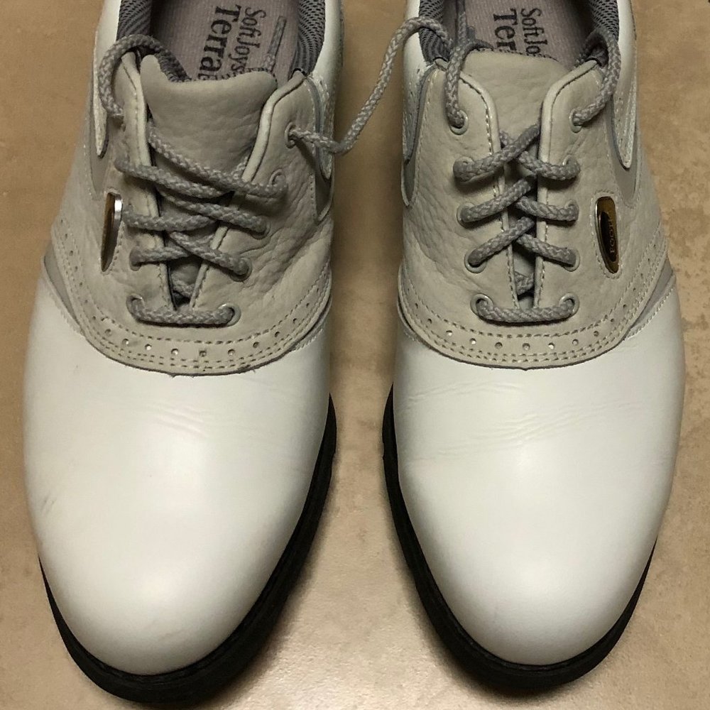 GOLF SHOES, FOR FAIRWAYS AND COURSES WALK TO WIN